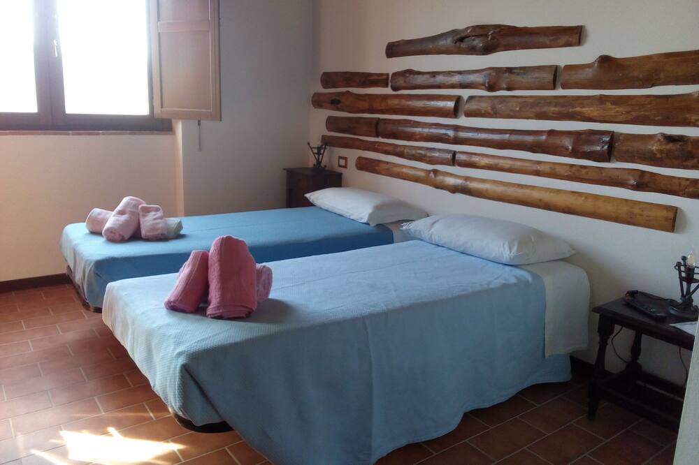 Photo of Bedroom in Penna in Teverina