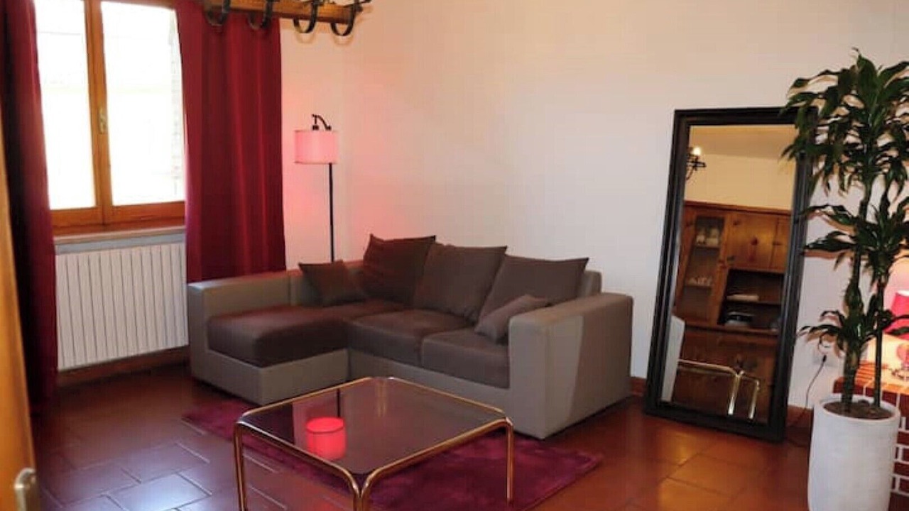Photo of Livingroom in Guzman