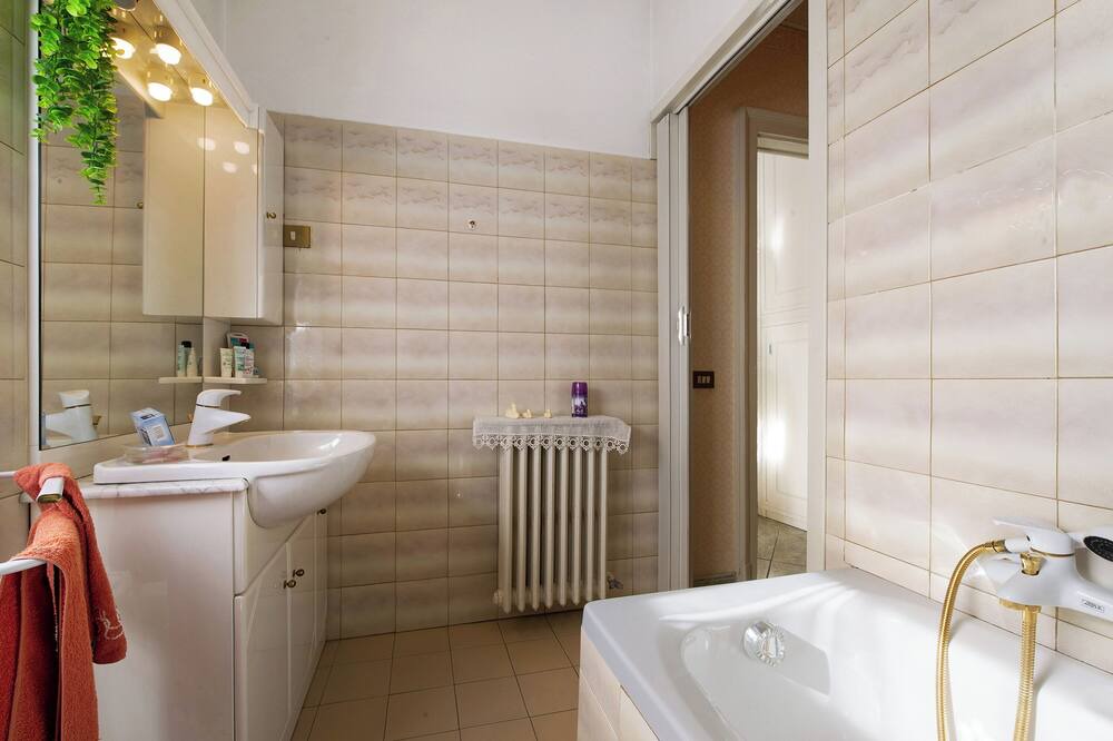 Photo of Bathroom in Saint-Vincent