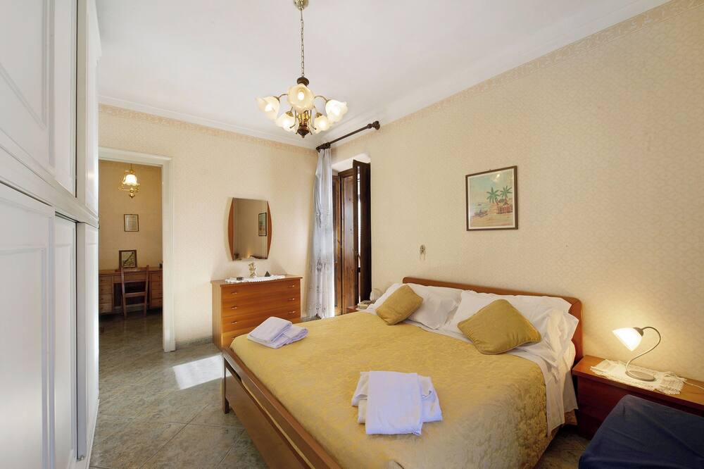 Photo of Bedroom in Saint-Vincent