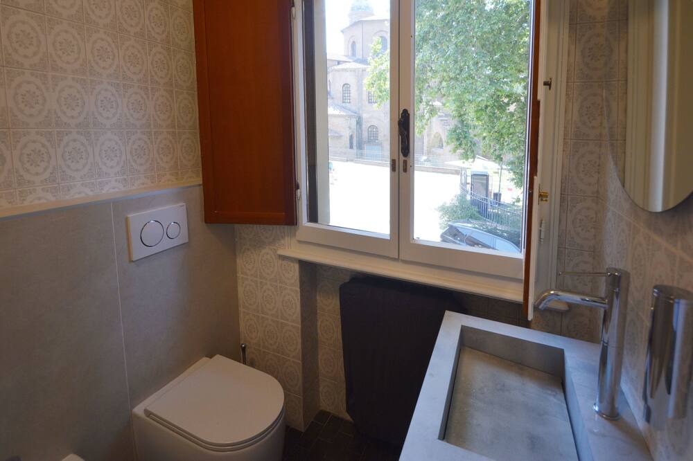 Photo of Bathroom in Ravenna