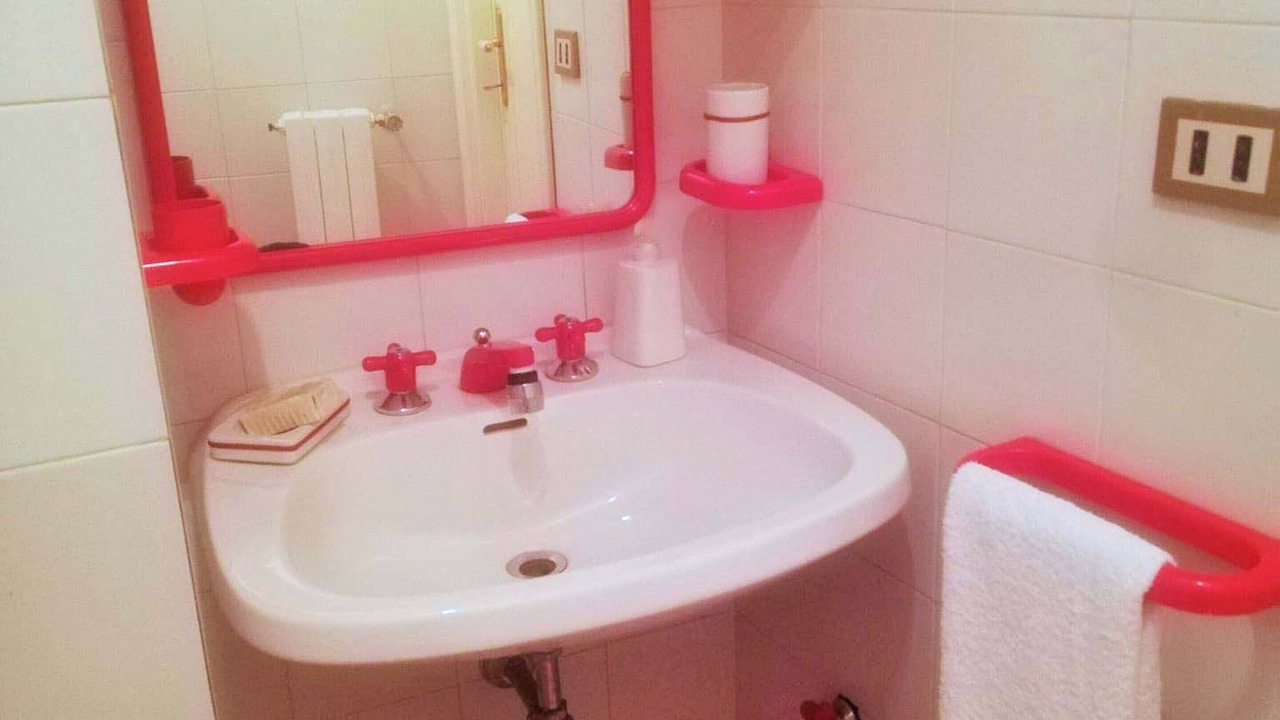 Photo of Bathroom in Nuoro