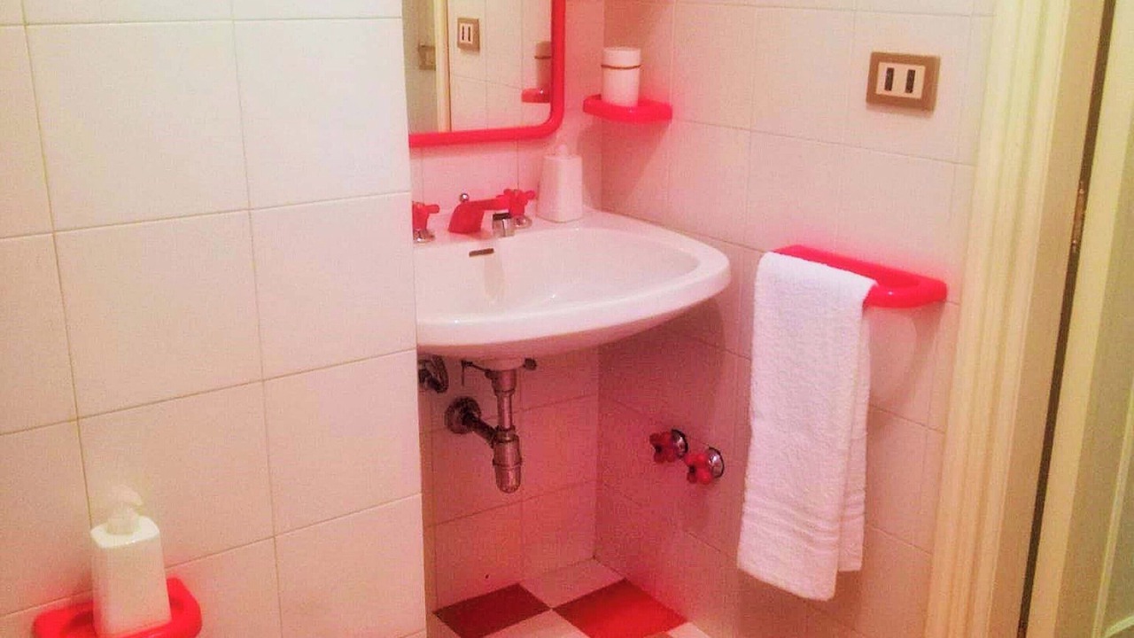 Photo of Bathroom in Nuoro