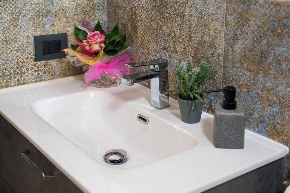 Photo of Bathroom in Le Cure