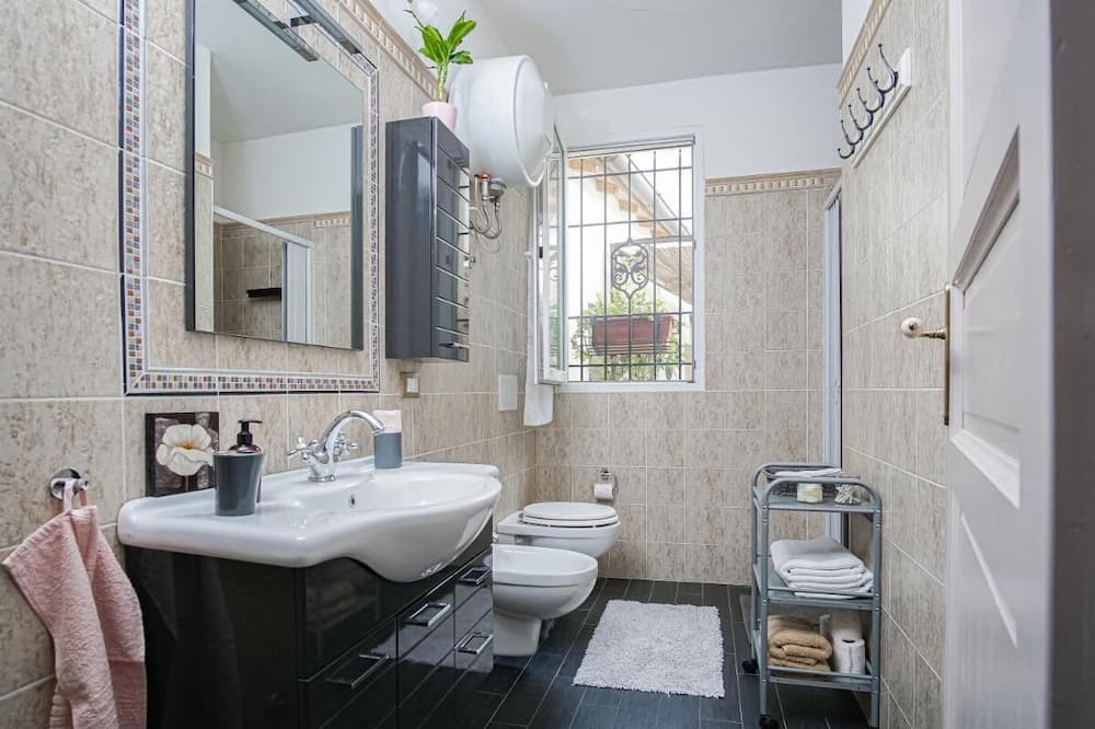 Photo of Bathroom in Crespino