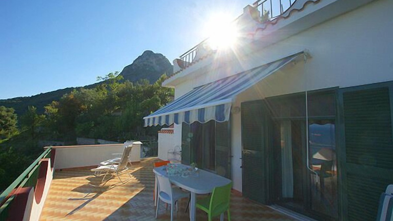 Photo of Outdoor in Albori