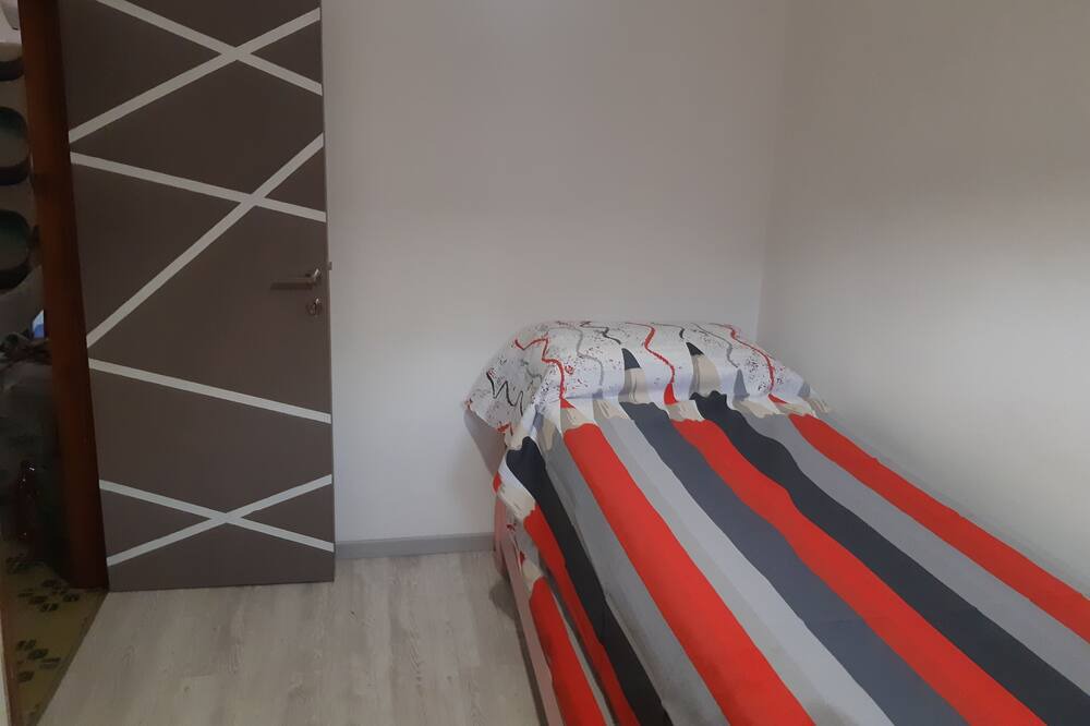 Photo of Bedroom in Piediluco