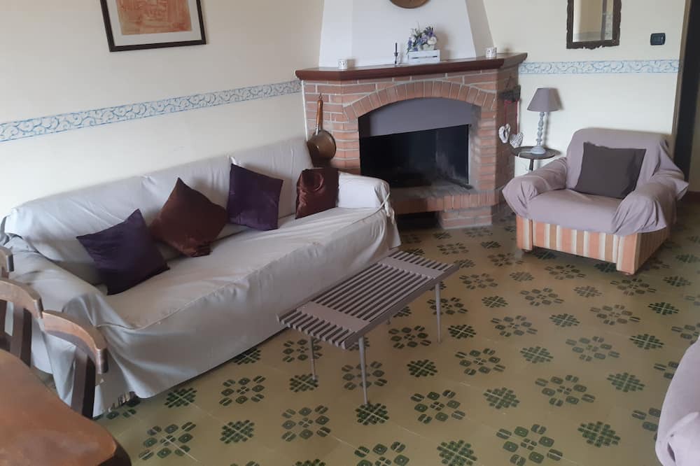 Photo of Livingroom in Piediluco