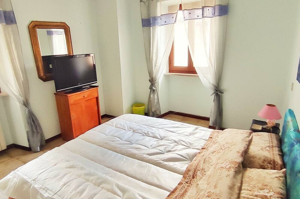 Photo of Bedroom in Guzman