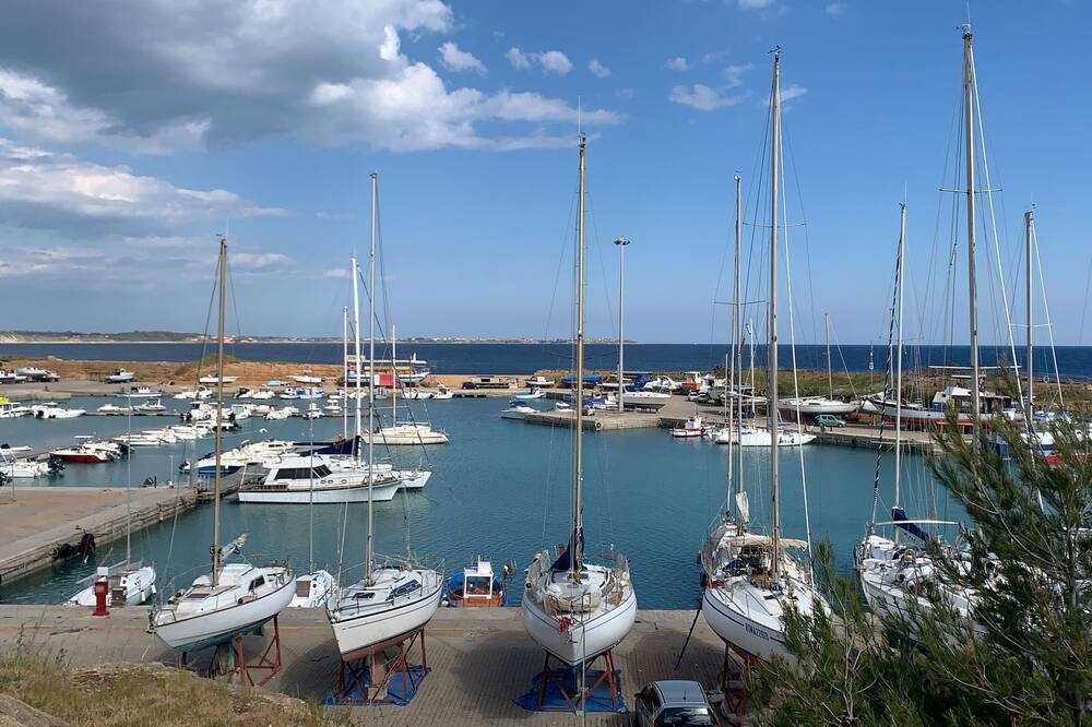Photo of Others in Le Castella