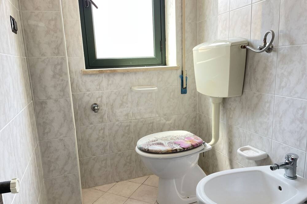Photo of Bathroom in Le Castella