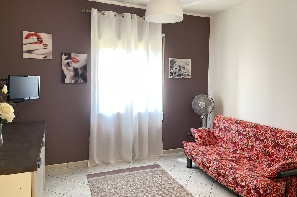 Photo of Bedroom in Le Castella