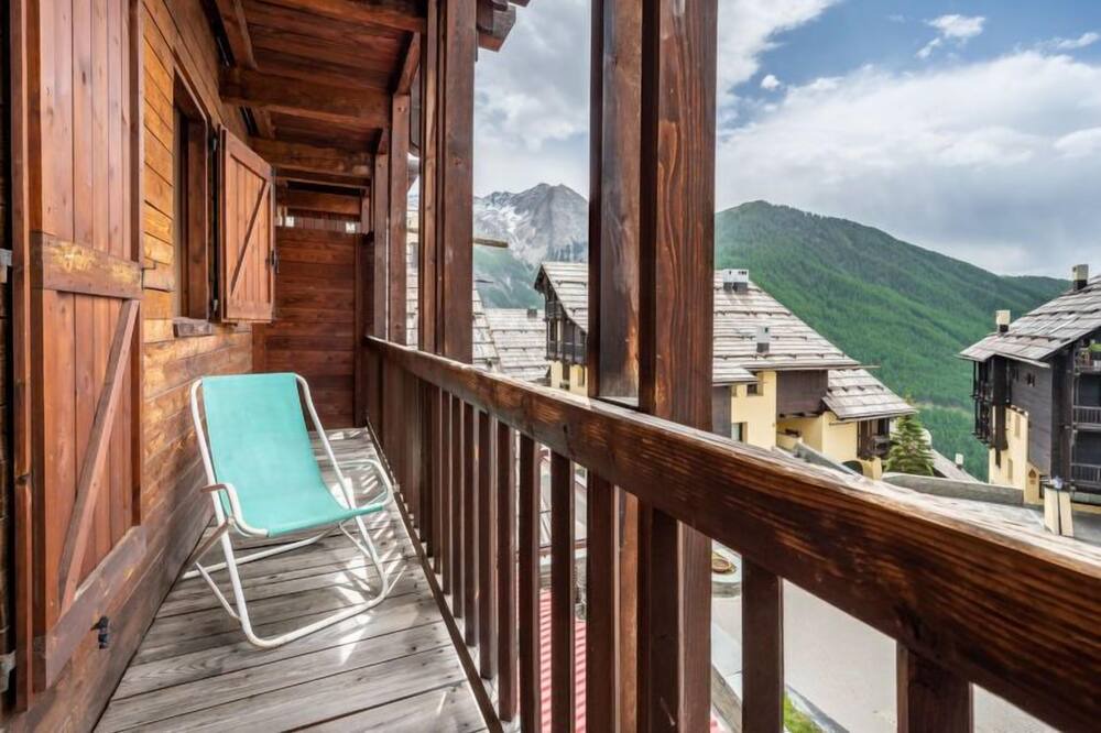 Photo of Patio Balcony in Grangesises