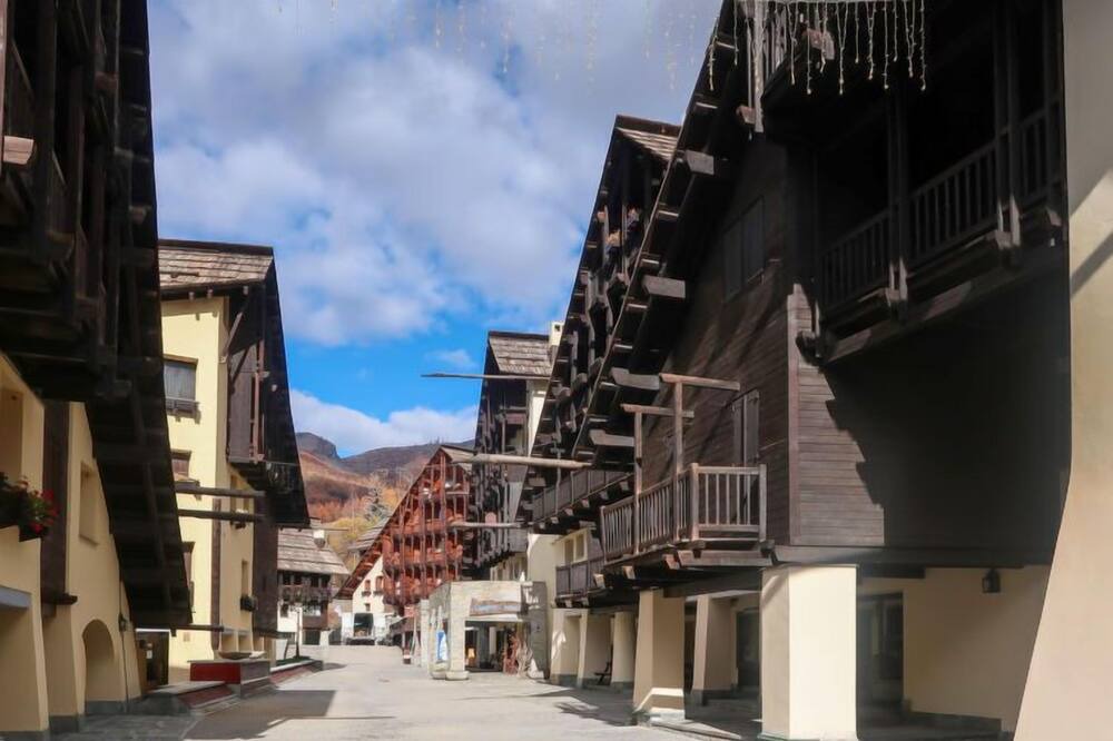 Photo of Outdoor in Grangesises