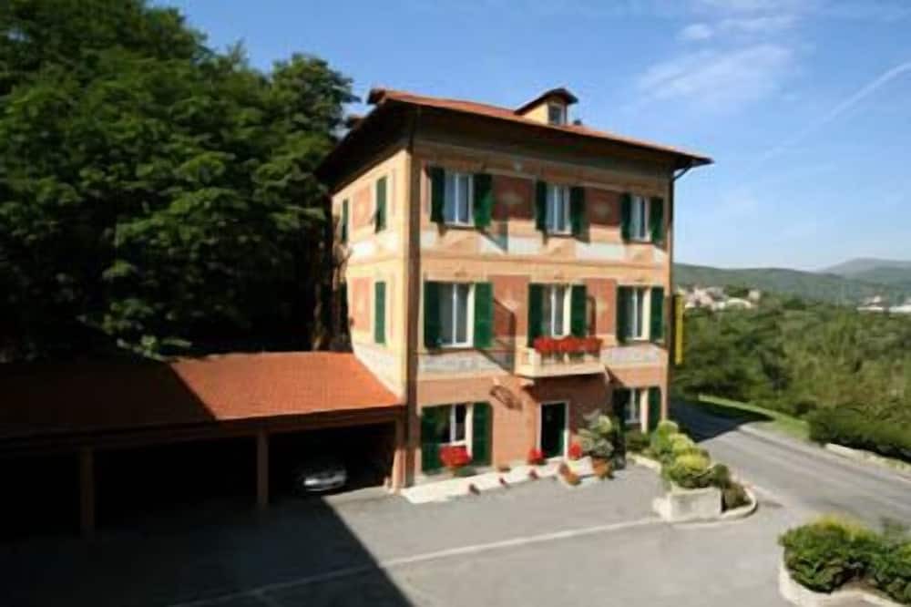 Photo of Outdoor in Savignone