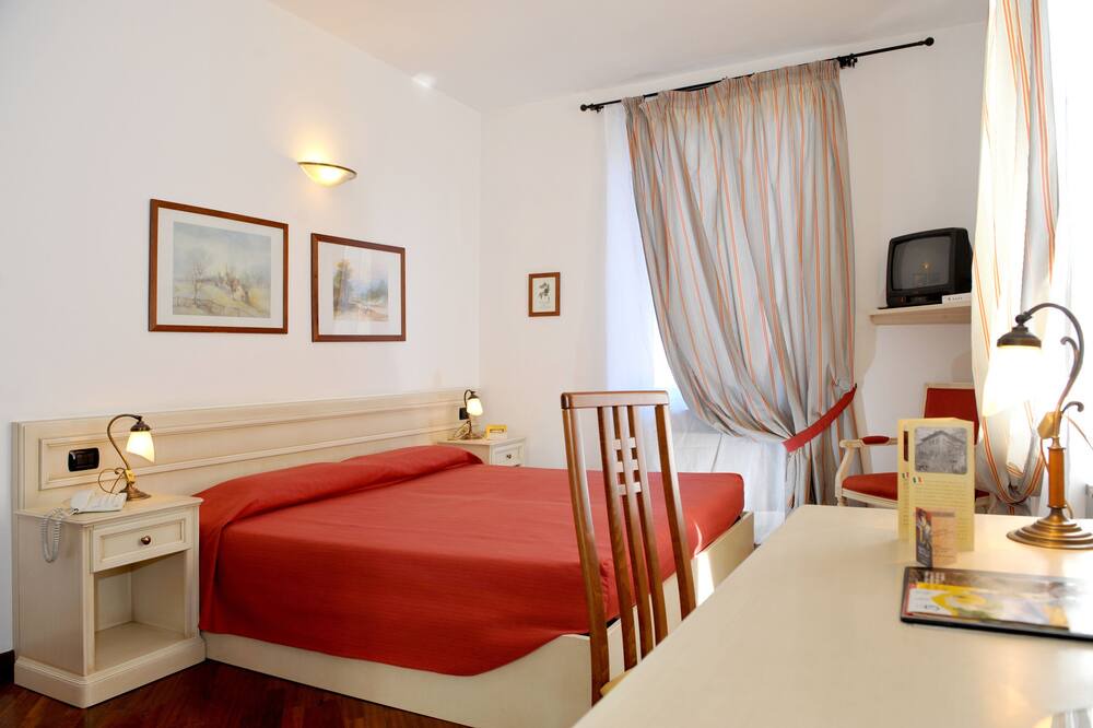 Photo of Bedroom in Savignone