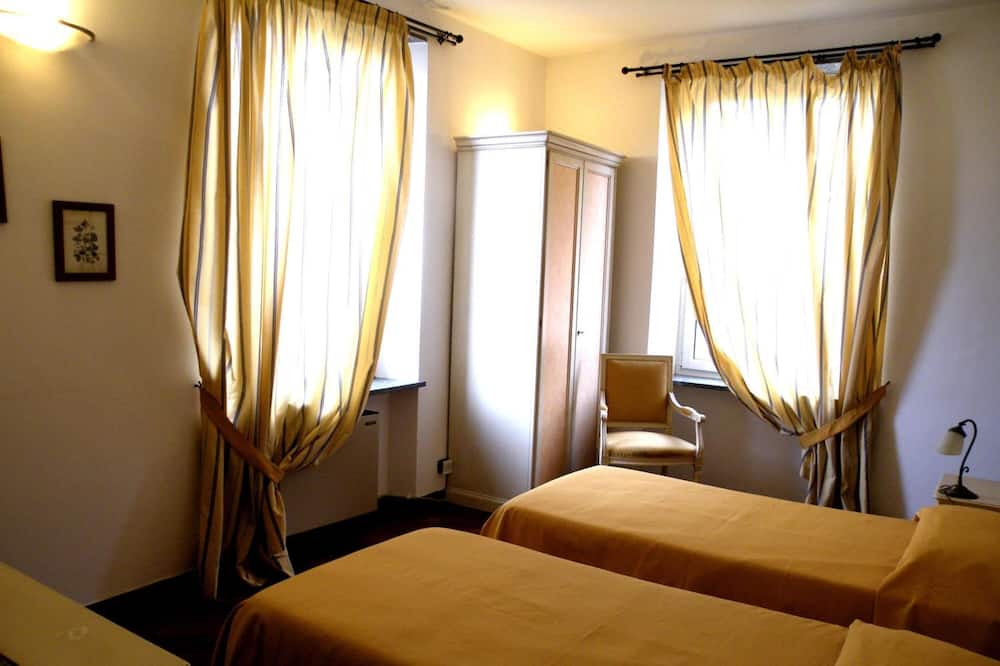Photo of Bedroom in Savignone