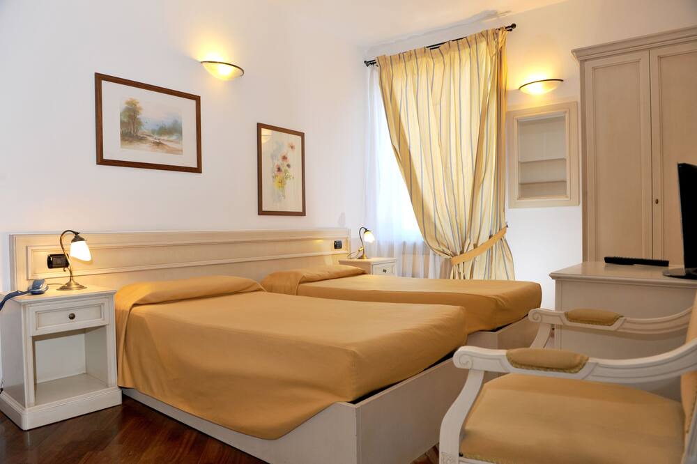 Photo of Bedroom in Savignone