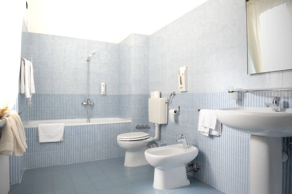 Photo of Bathroom in Savignone
