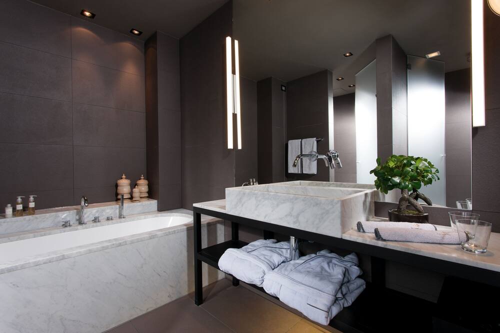 Photo of Bathroom in Saint-Vincent