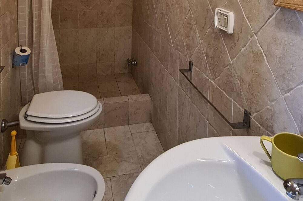 Photo of Bathroom in Ponza