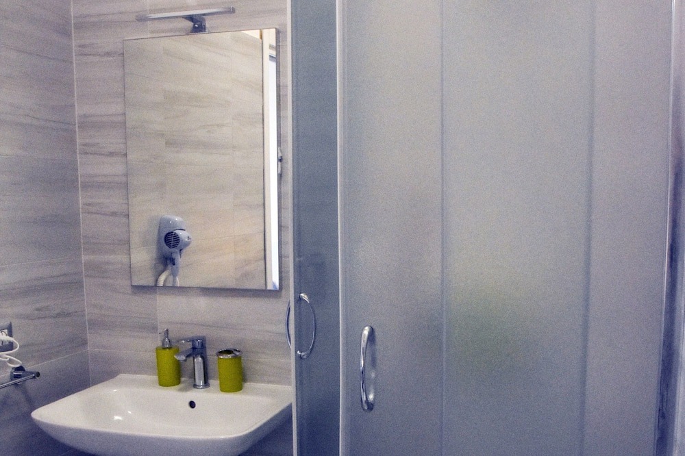 Photo of Bathroom in Crotone
