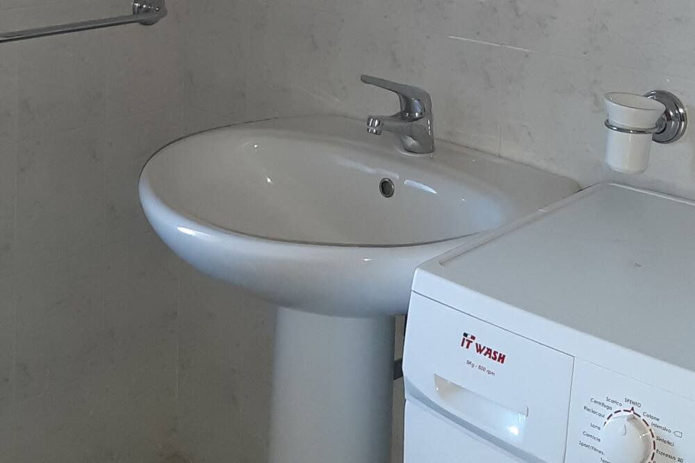 Photo of Bathroom in Badualga
