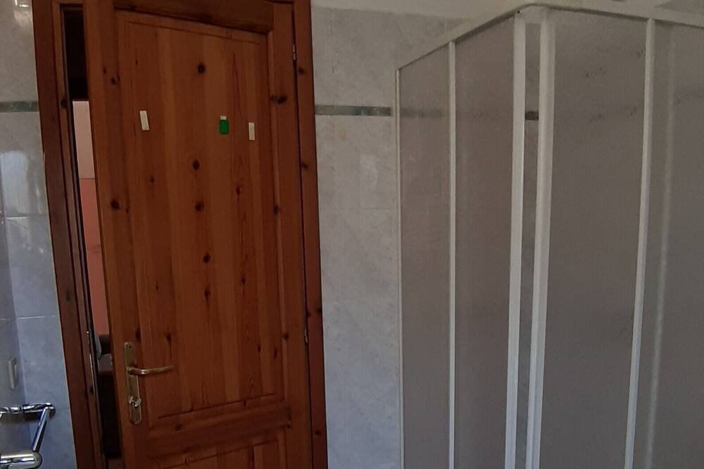 Photo of Bathroom in Badualga