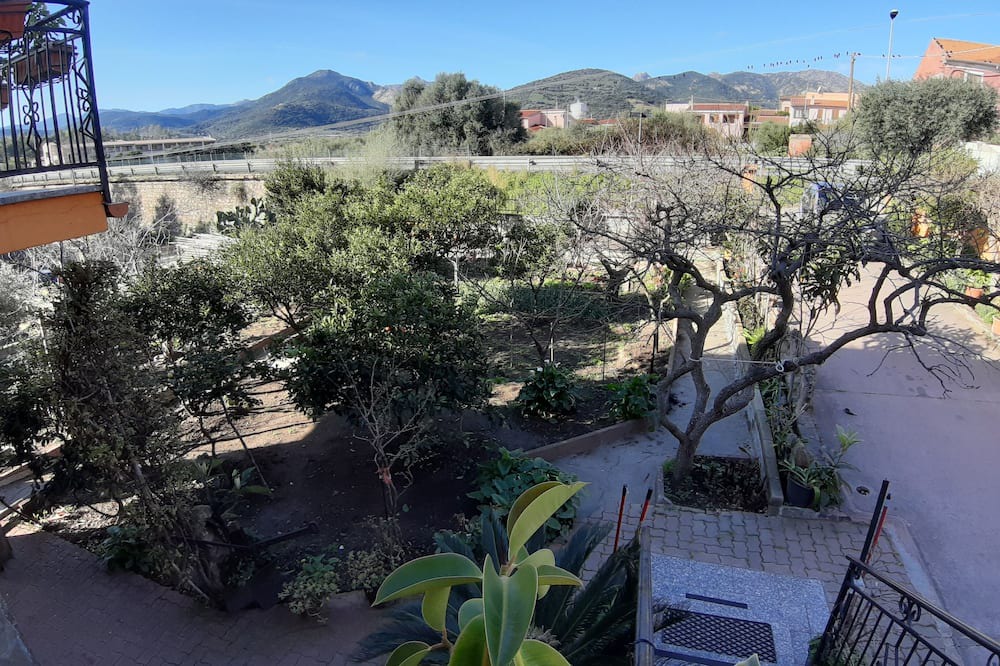 Photo of Patio Balcony in Badualga