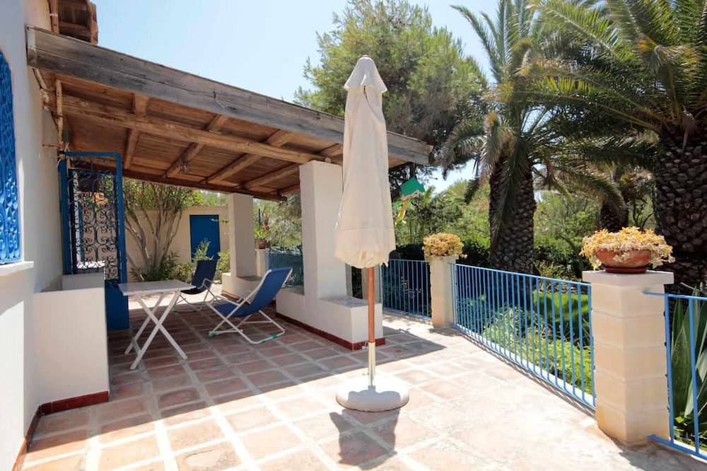Photo of Patio Balcony in Caucana-finaiti-casuzze-finaiti Nord