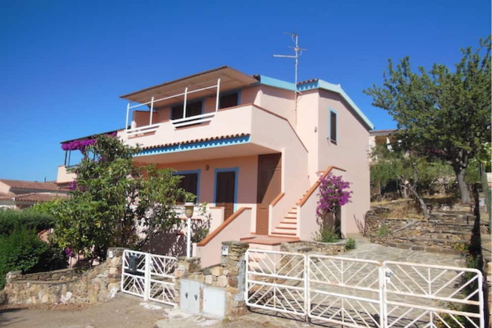 Photo of Others in Agrustos