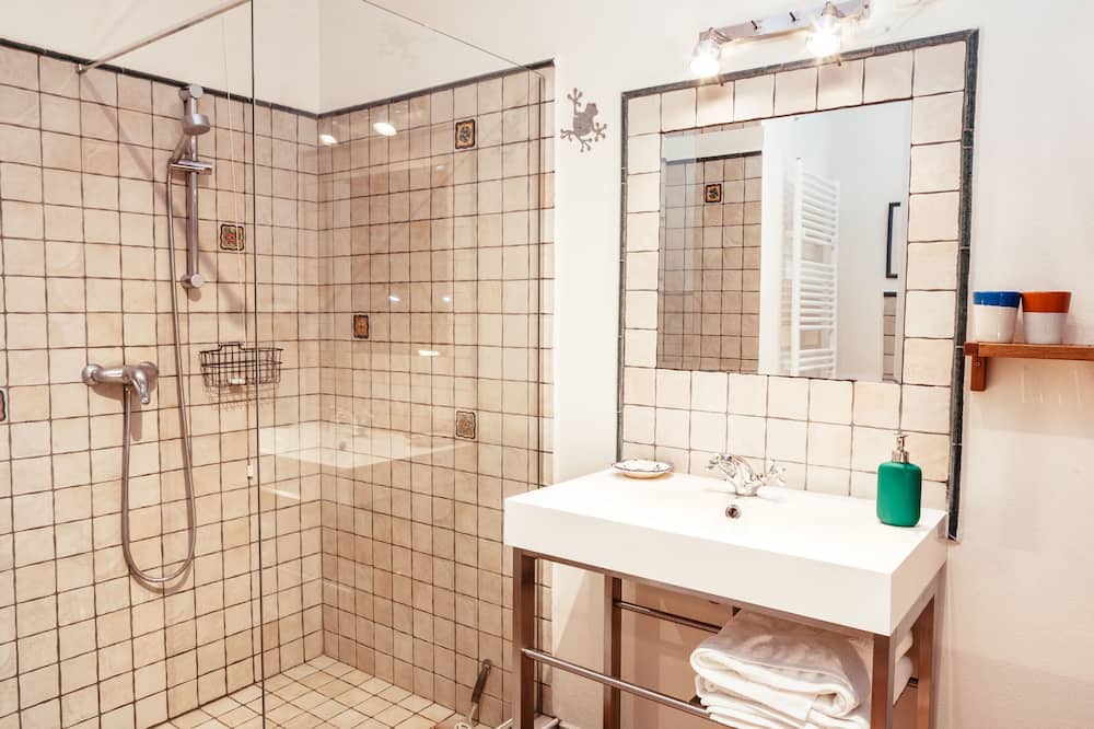 Photo of Bathroom in Molazzana