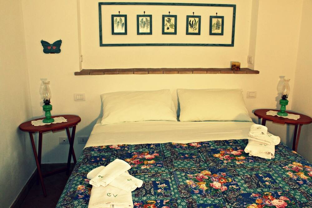 Photo of Bedroom in Avigliano Umbrio