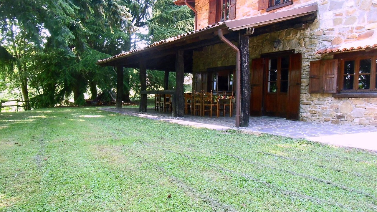 Photo of Outdoor in Gromlongo