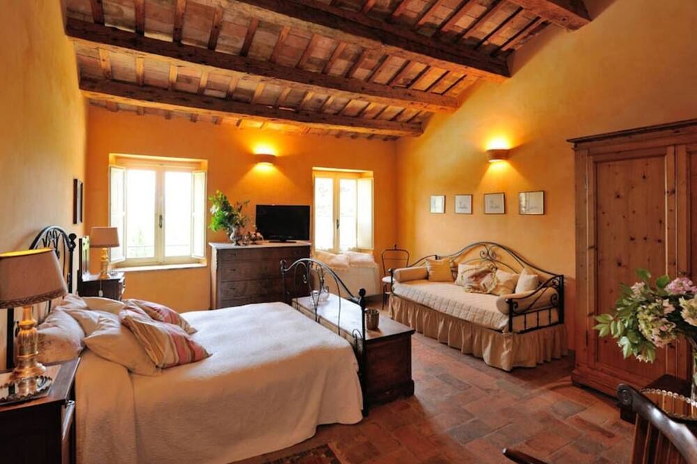 Photo of Bedroom in Rupoli