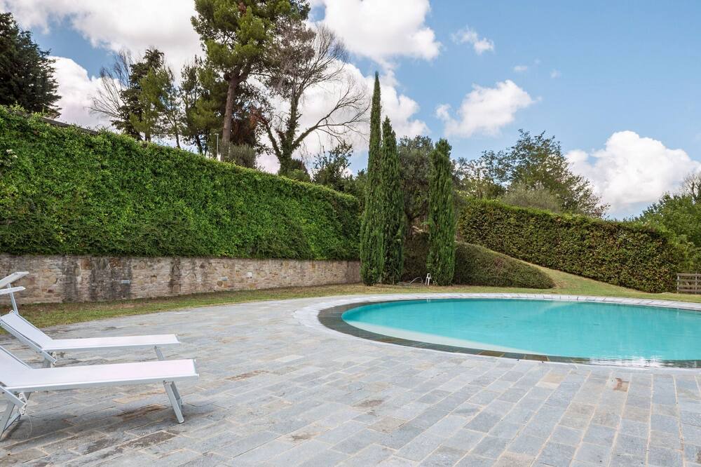 Photo of Outdoor in Mombaroccio