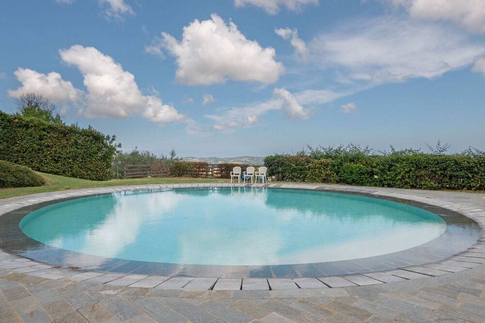 Photo of Outdoor in Mombaroccio