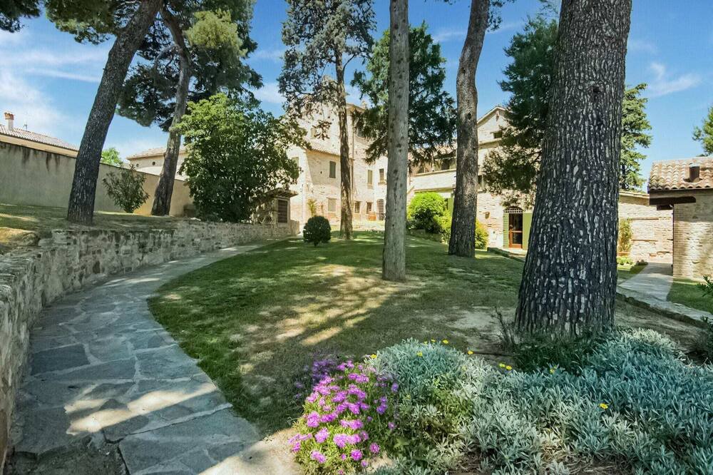 Photo of Outdoor in Mombaroccio