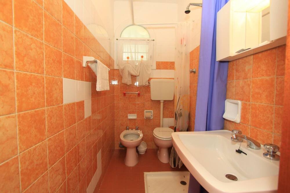 Photo of Bathroom in Lido di Pomposa
