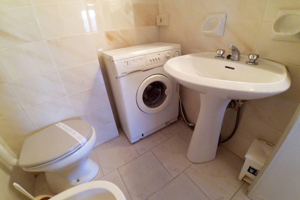 Photo of Bathroom in Lido di Pomposa