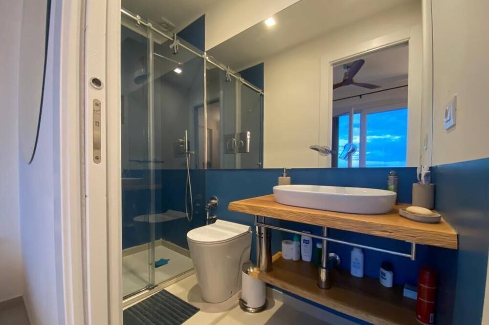 Photo of Bathroom in Scilla