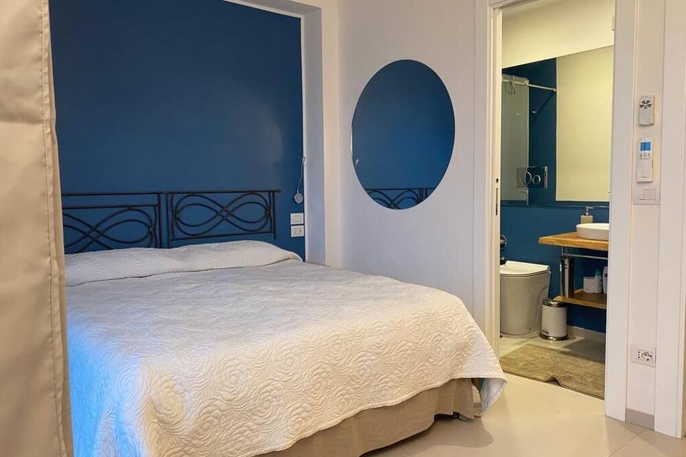 Photo of Bedroom in Scilla