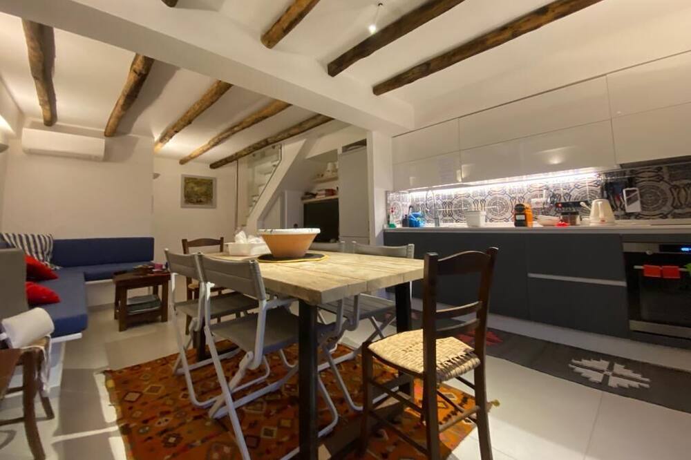Photo of Kitchen in Scilla