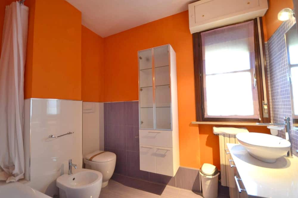 Photo of Bathroom in Vercelli