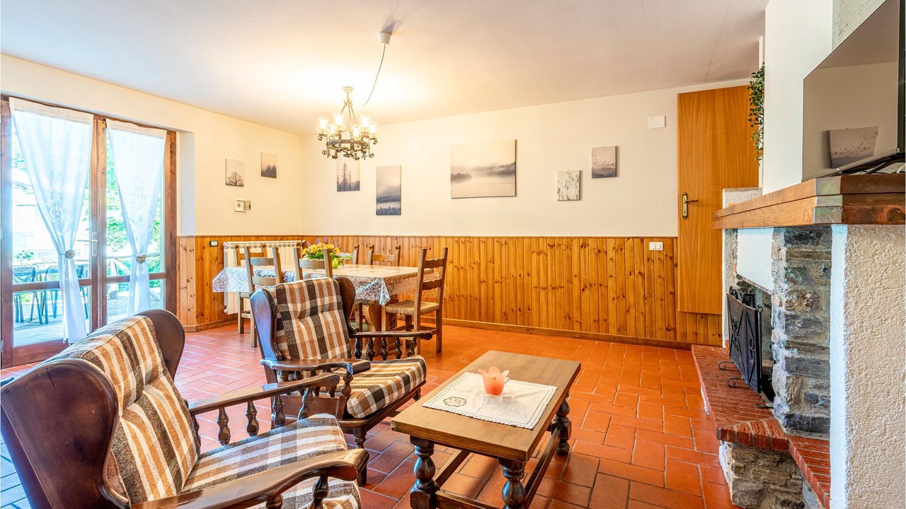 Photo of Livingroom in Careggine