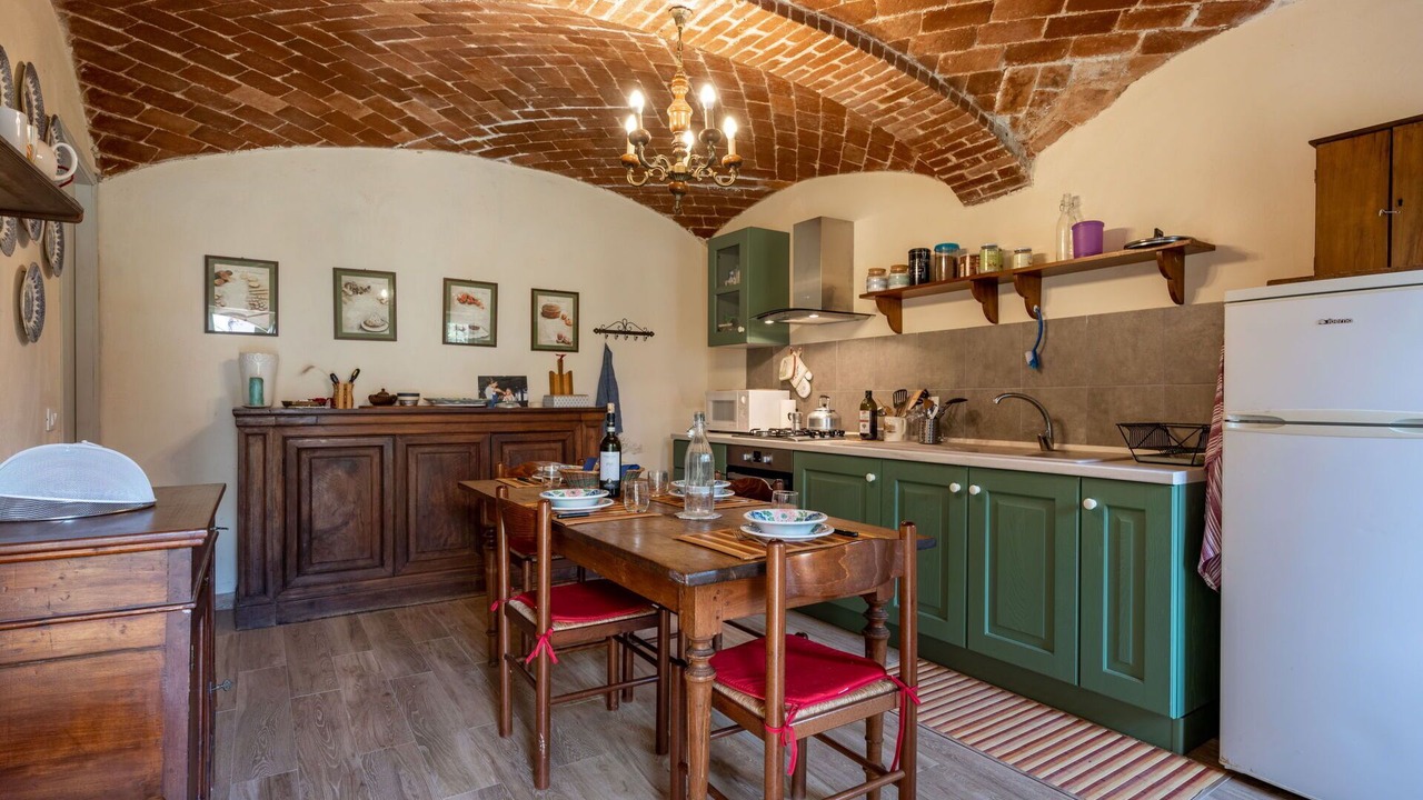 Photo of Kitchen in Alfiano Natta