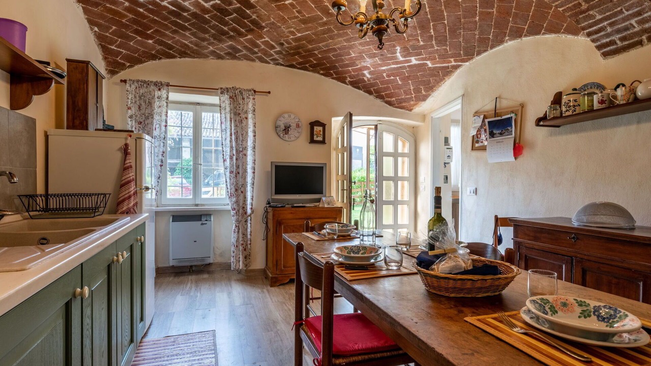Photo of Kitchen in Alfiano Natta