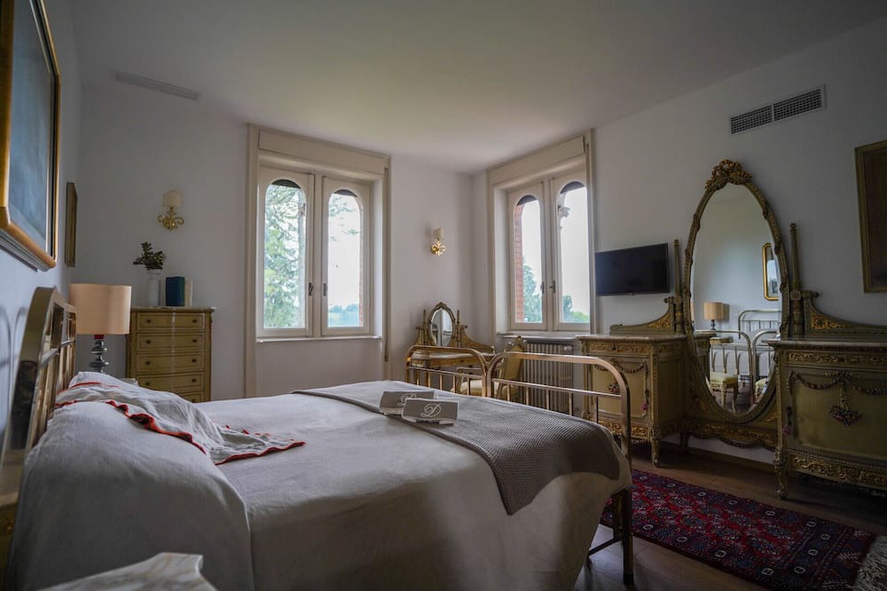 Photo of Bedroom in Monate