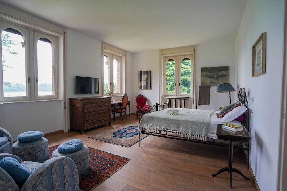 Photo of Bedroom in Monate