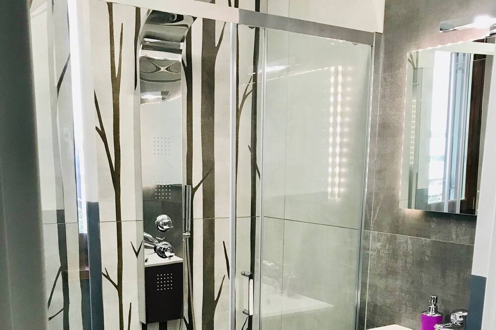 Photo of Bathroom in Saint-Vincent